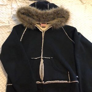 Black sweatshirt with faux fur hood